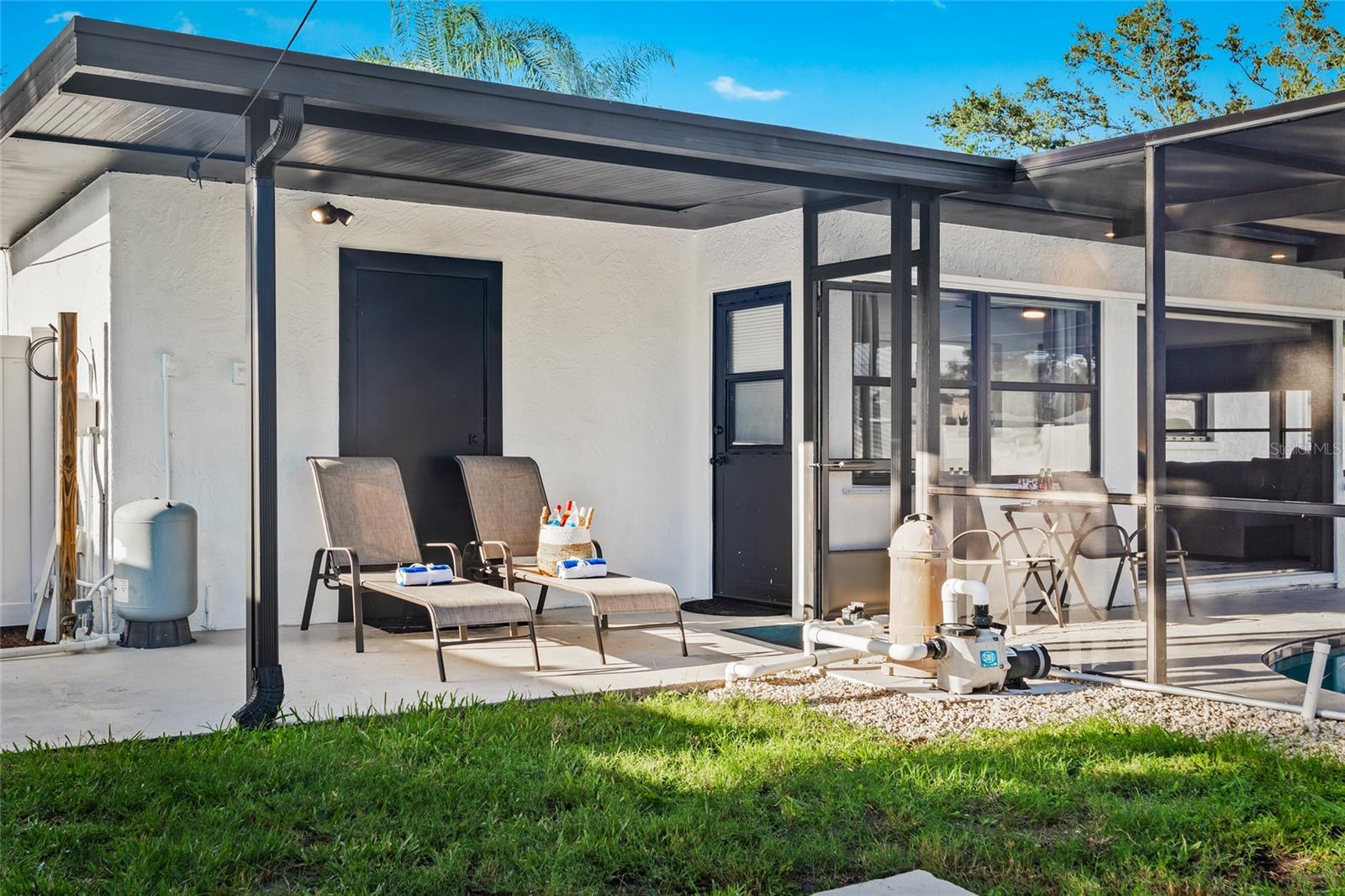 Image 3 of 26 For 1311 Cypress Avenue