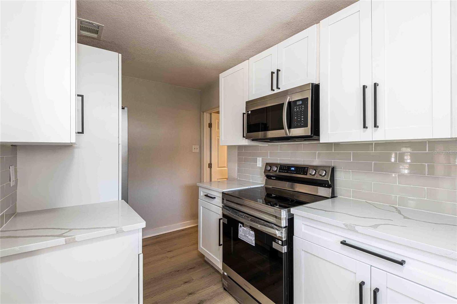 Image 9 of 46 For 5104 15th Street