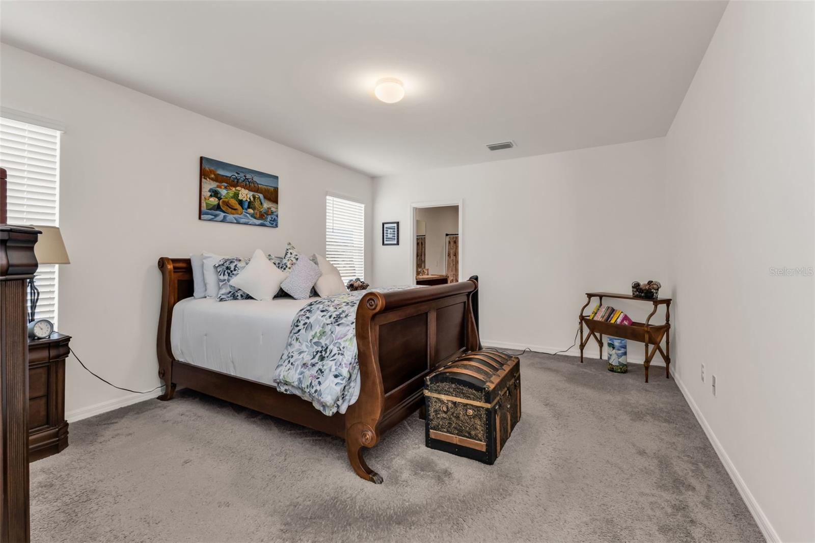 Image 17 of 53 For 7093 Waterford Parkway