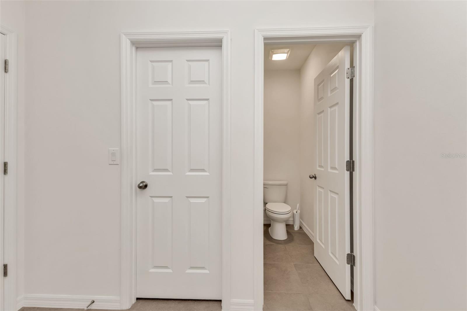 Image 20 of 53 For 7093 Waterford Parkway