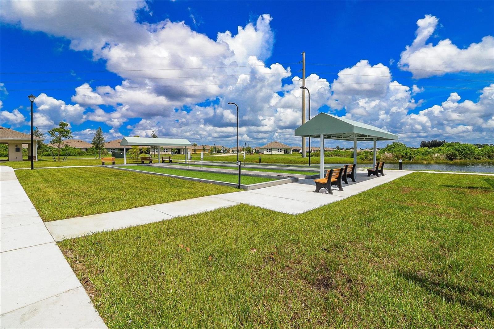 Image 39 of 53 For 7093 Waterford Parkway