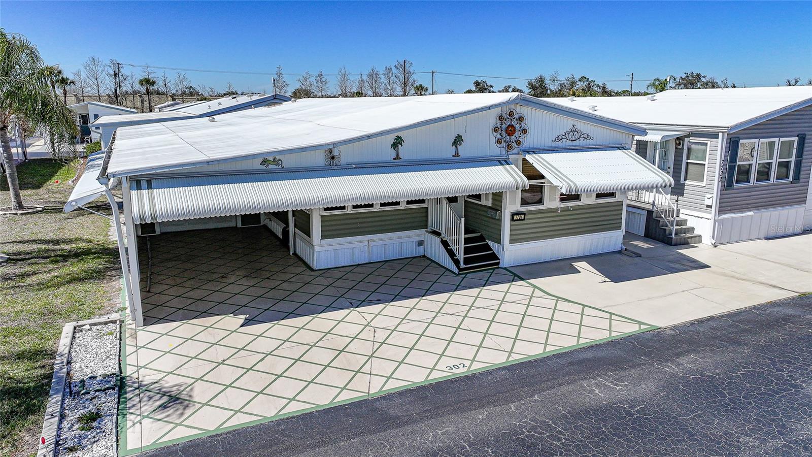 Image 36 of 40 For 7724 Brook Boulevard