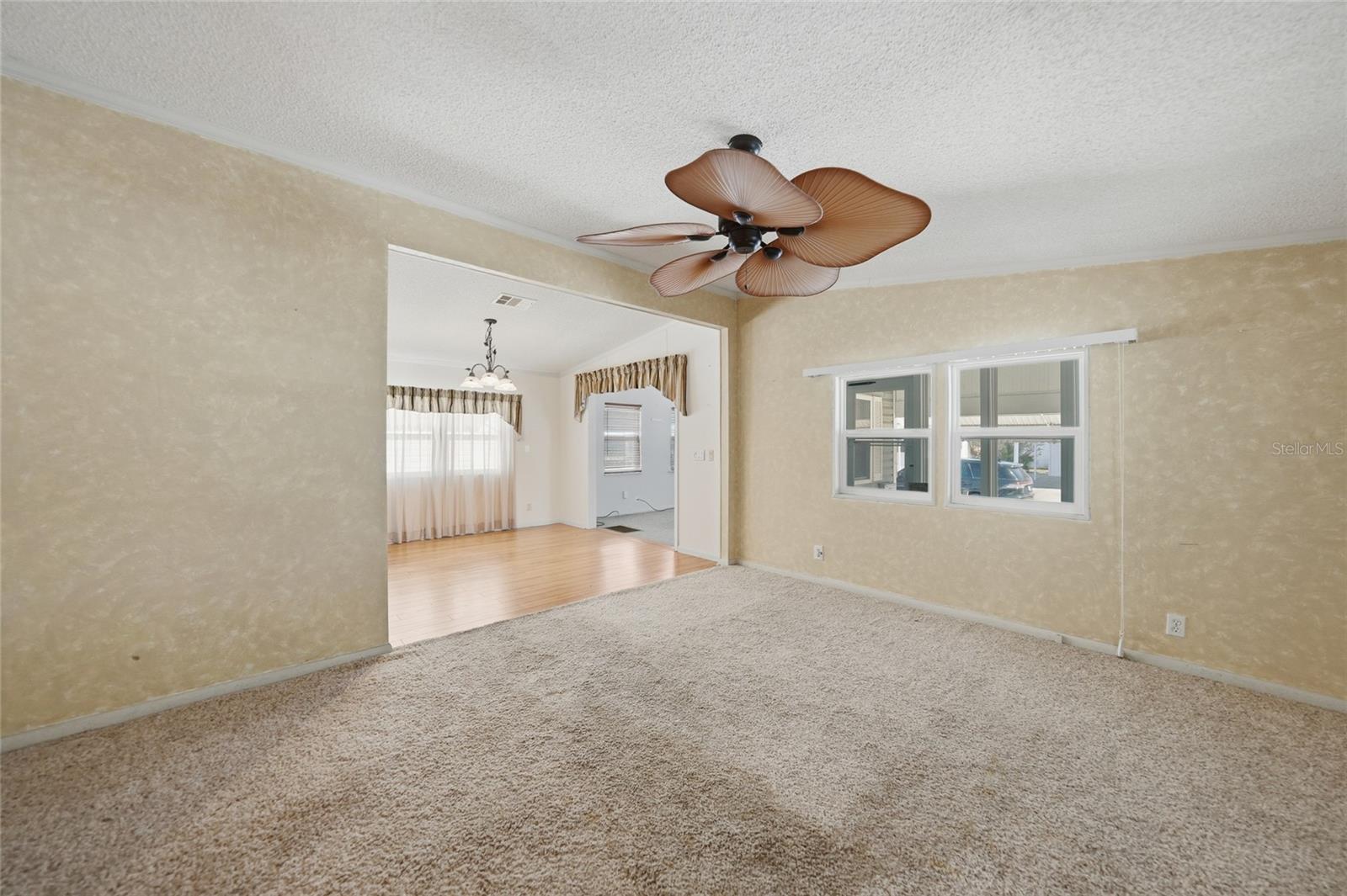 Image 7 of 40 For 7724 Brook Boulevard