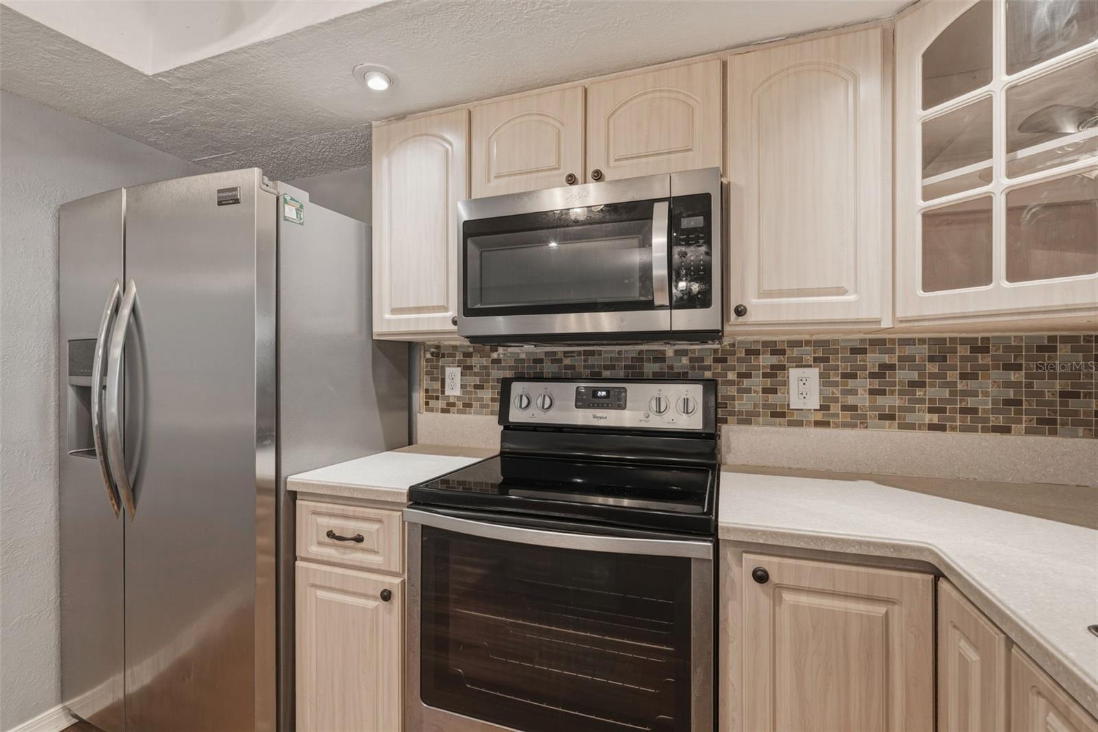 Image 22 of 42 For 3384 Beacon Drive