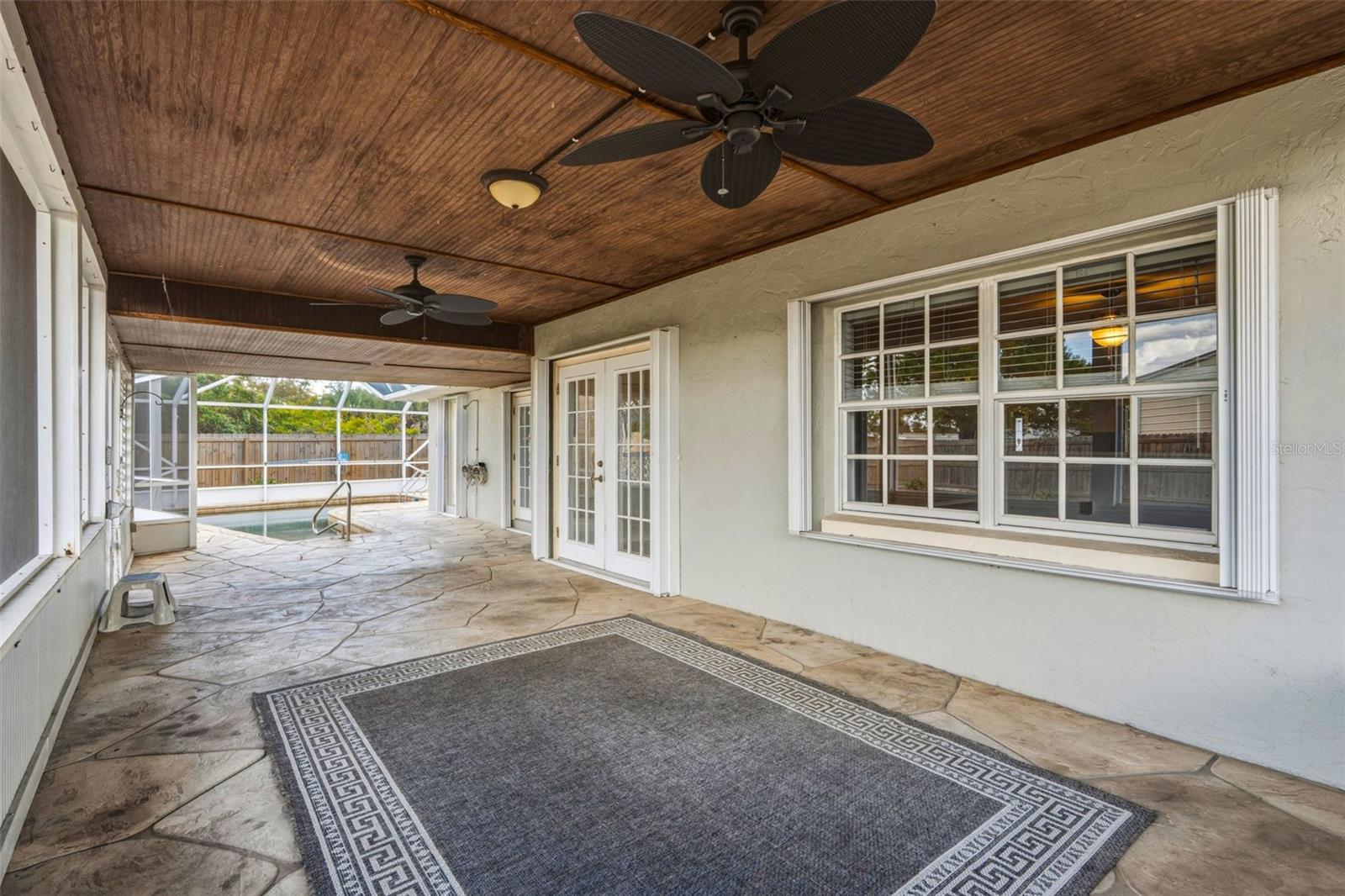 Image 38 of 42 For 3384 Beacon Drive