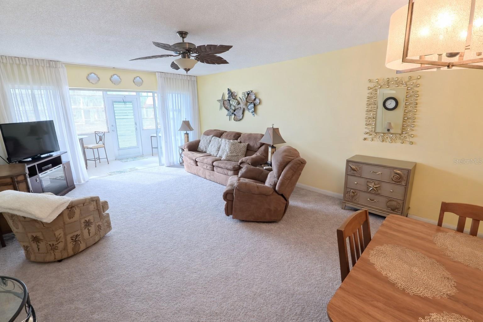 Image 9 of 22 For 21280 Brinson Avenue 106