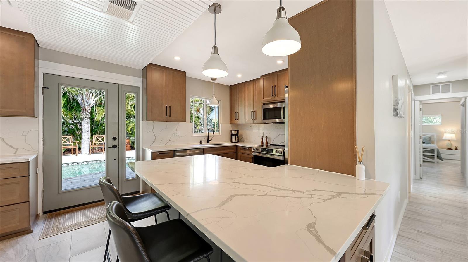 Image 10 of 43 For 628 Olympia Avenue