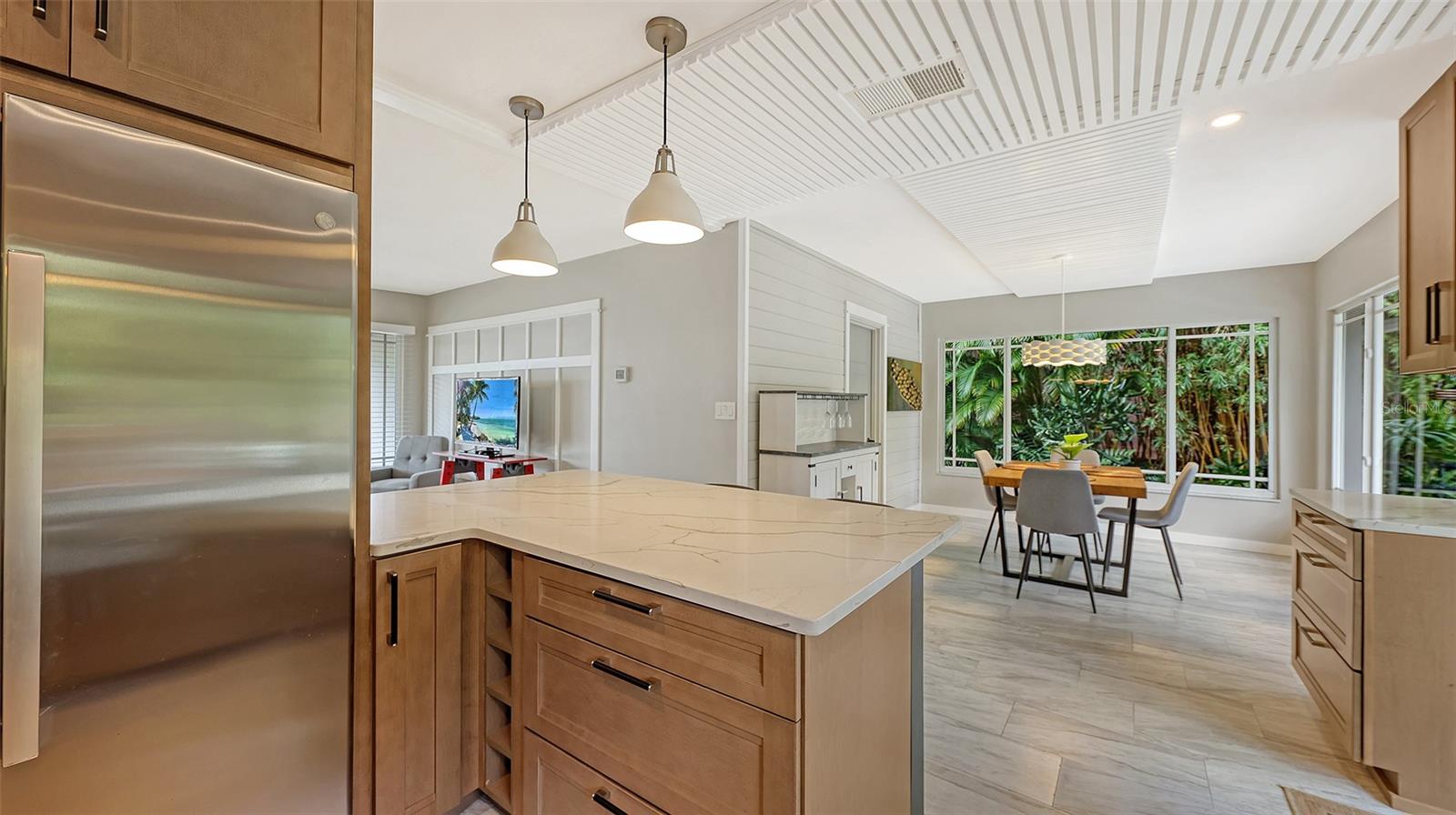 Image 11 of 43 For 628 Olympia Avenue