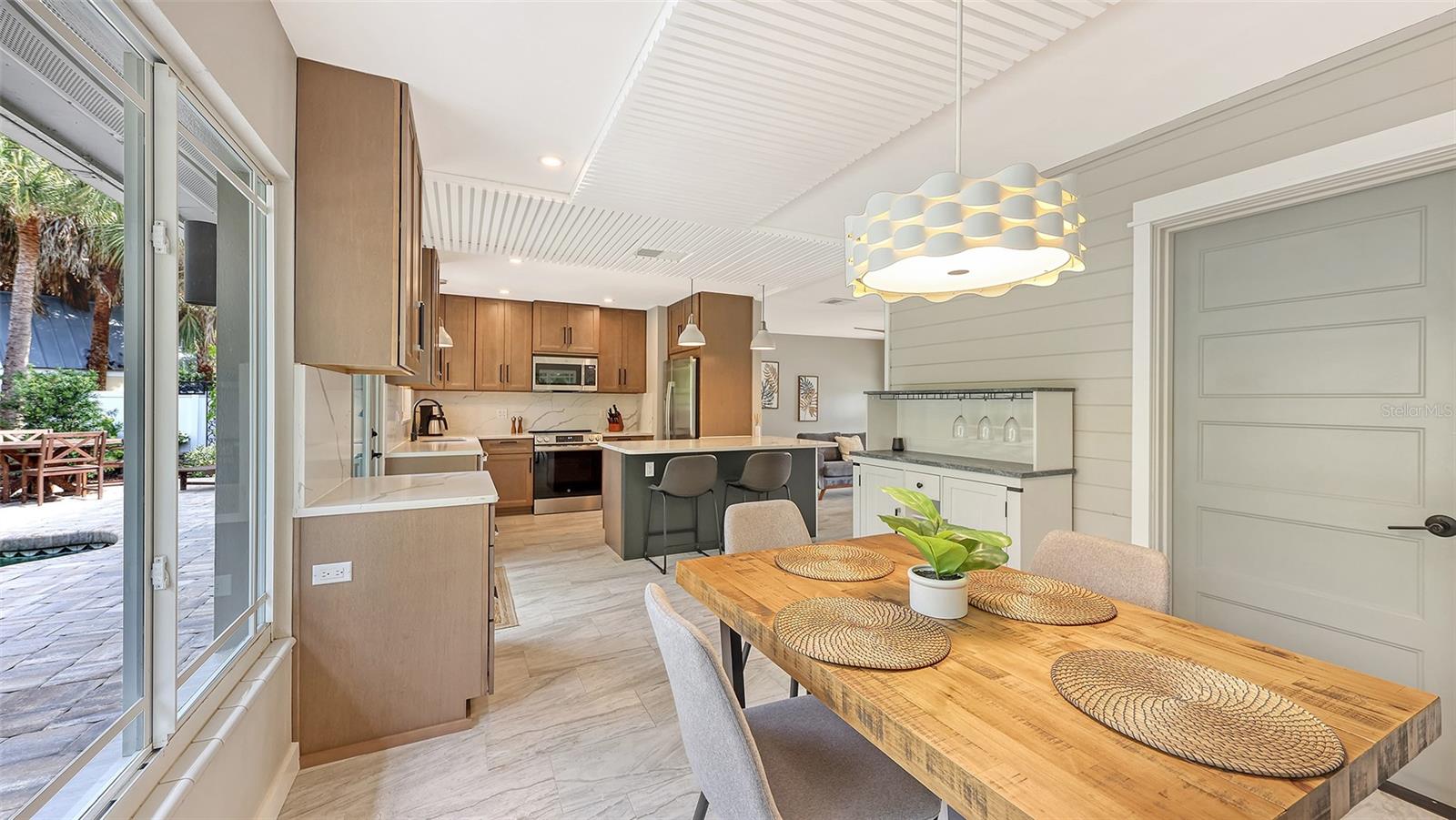 Image 15 of 43 For 628 Olympia Avenue