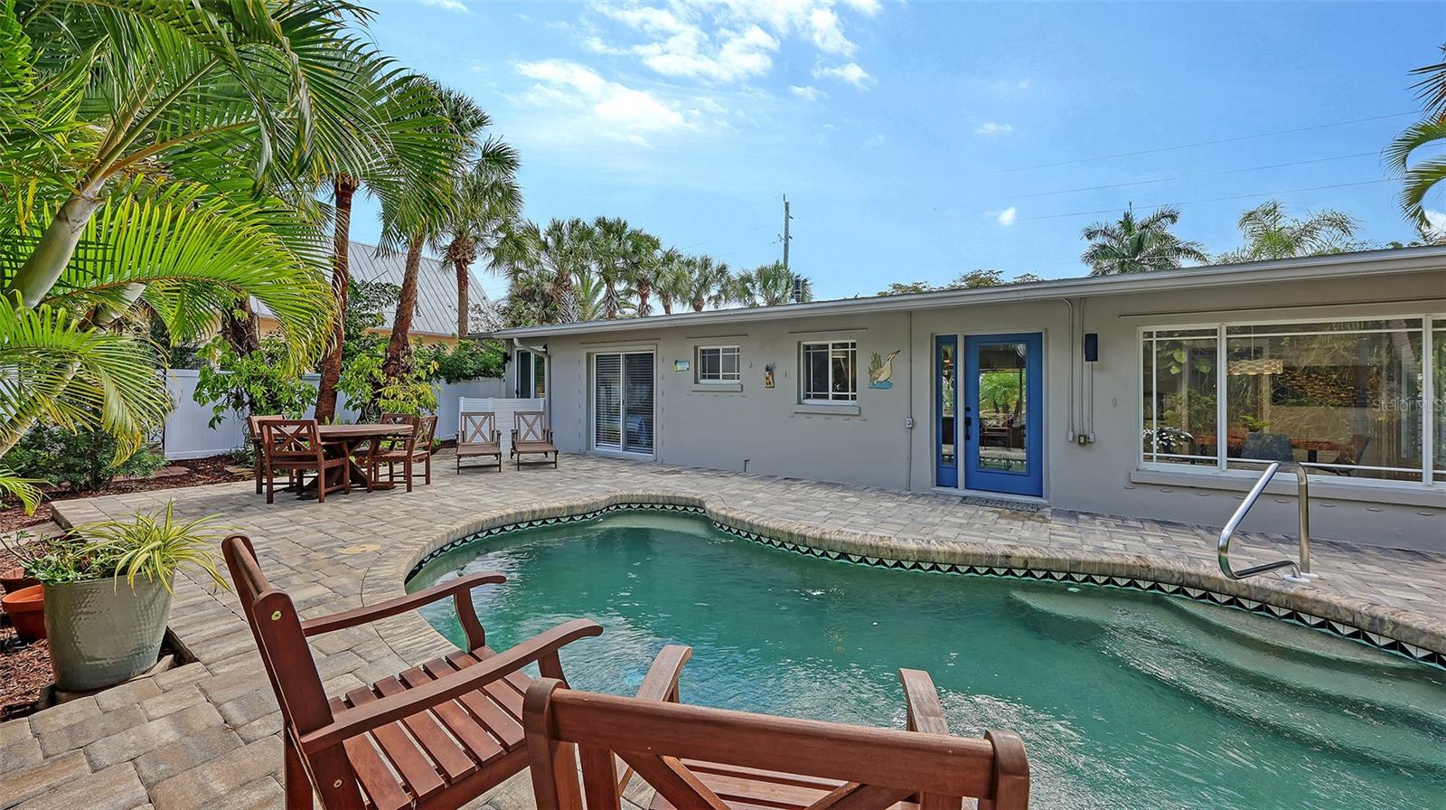 Image 33 of 43 For 628 Olympia Avenue