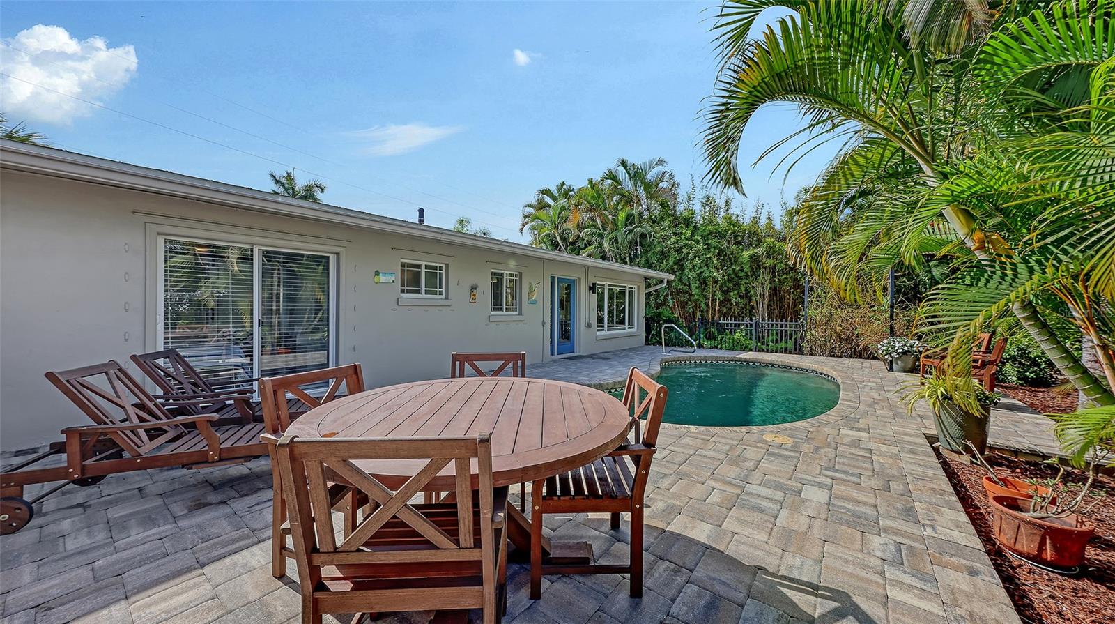 Image 37 of 43 For 628 Olympia Avenue