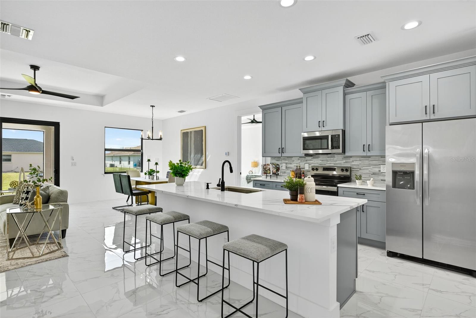 Image 15 of 30 For 3404 11th Street Sw