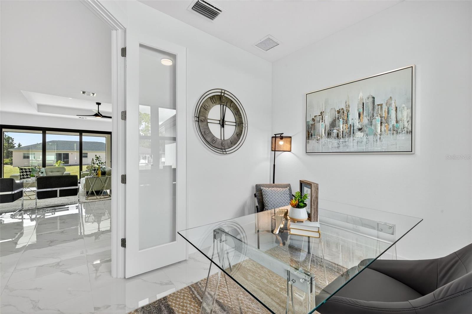 Image 18 of 30 For 3404 11th Street Sw