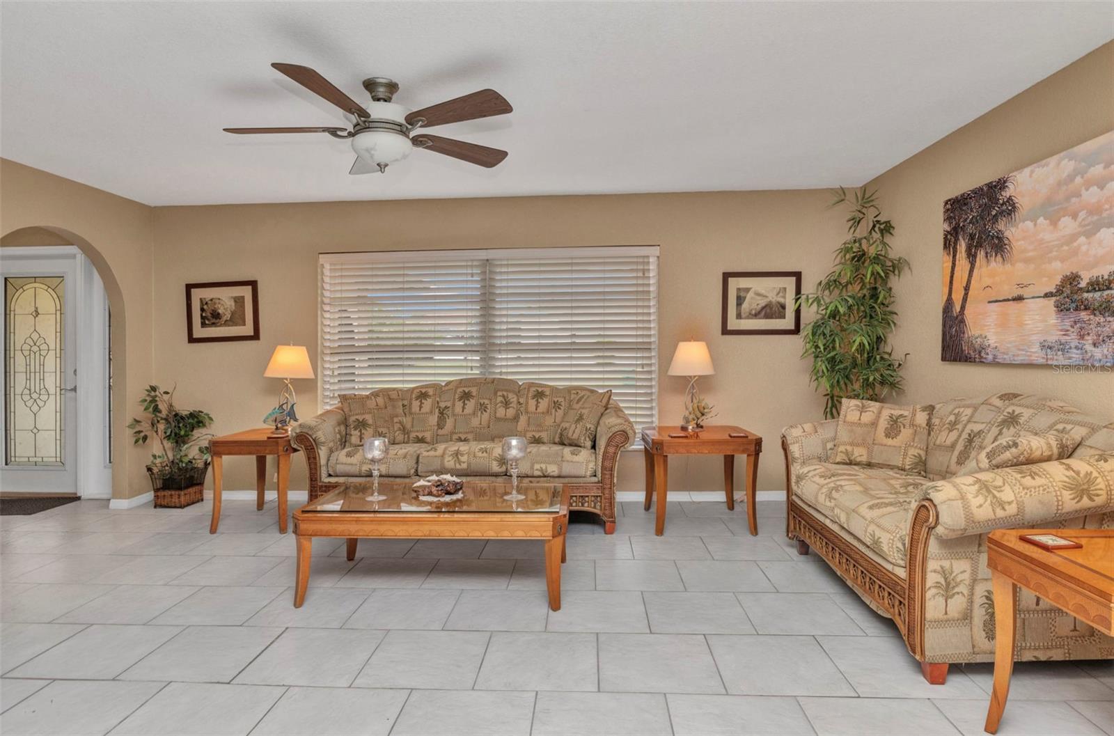 Image 10 of 54 For 205 East Tarpon Boulevard Nw