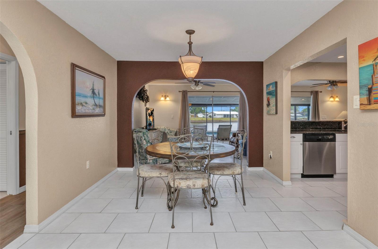 Image 12 of 54 For 205 East Tarpon Boulevard Nw