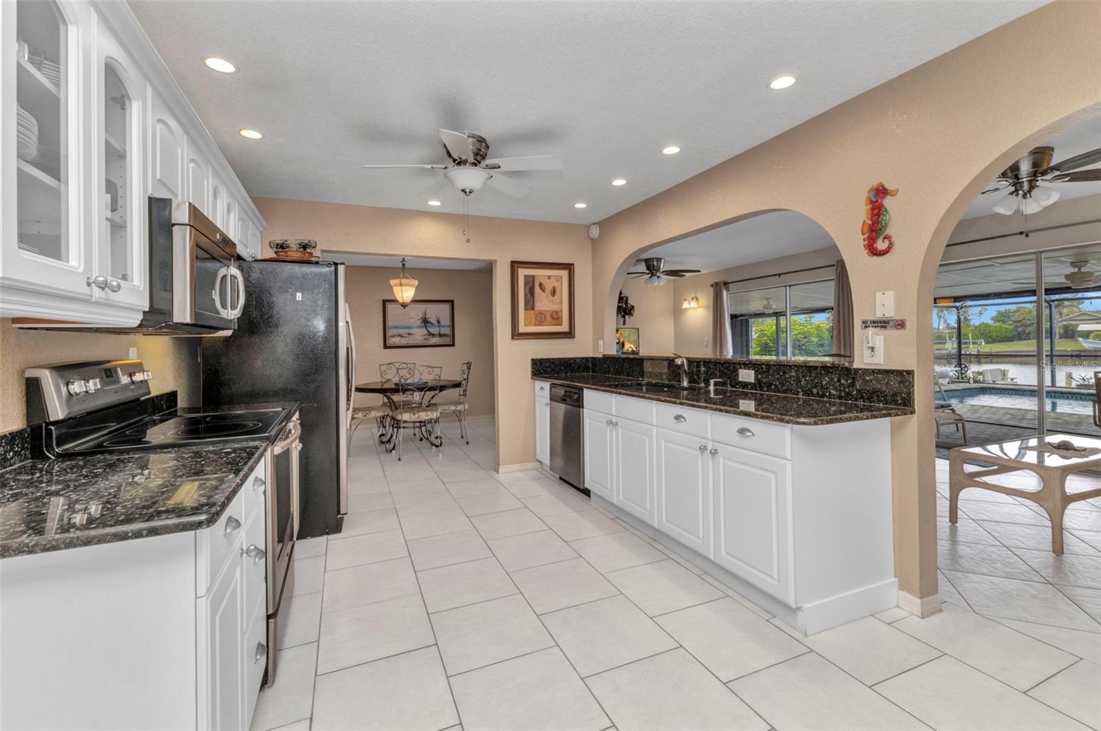 Image 15 of 54 For 205 East Tarpon Boulevard Nw