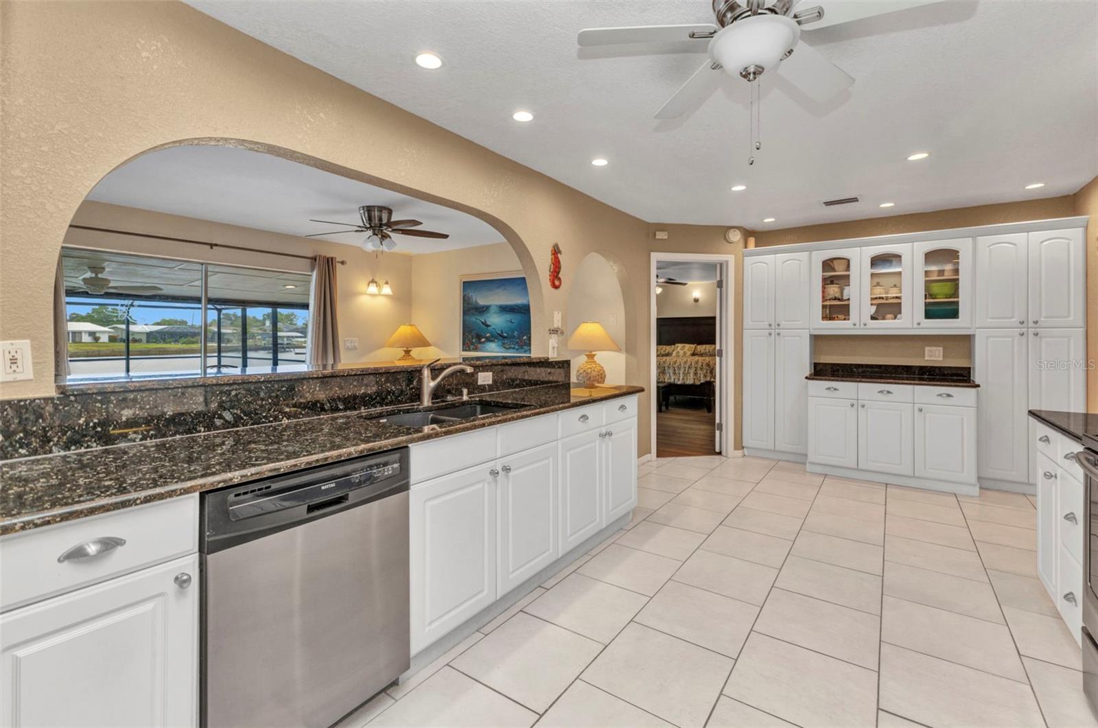 Image 18 of 54 For 205 East Tarpon Boulevard Nw