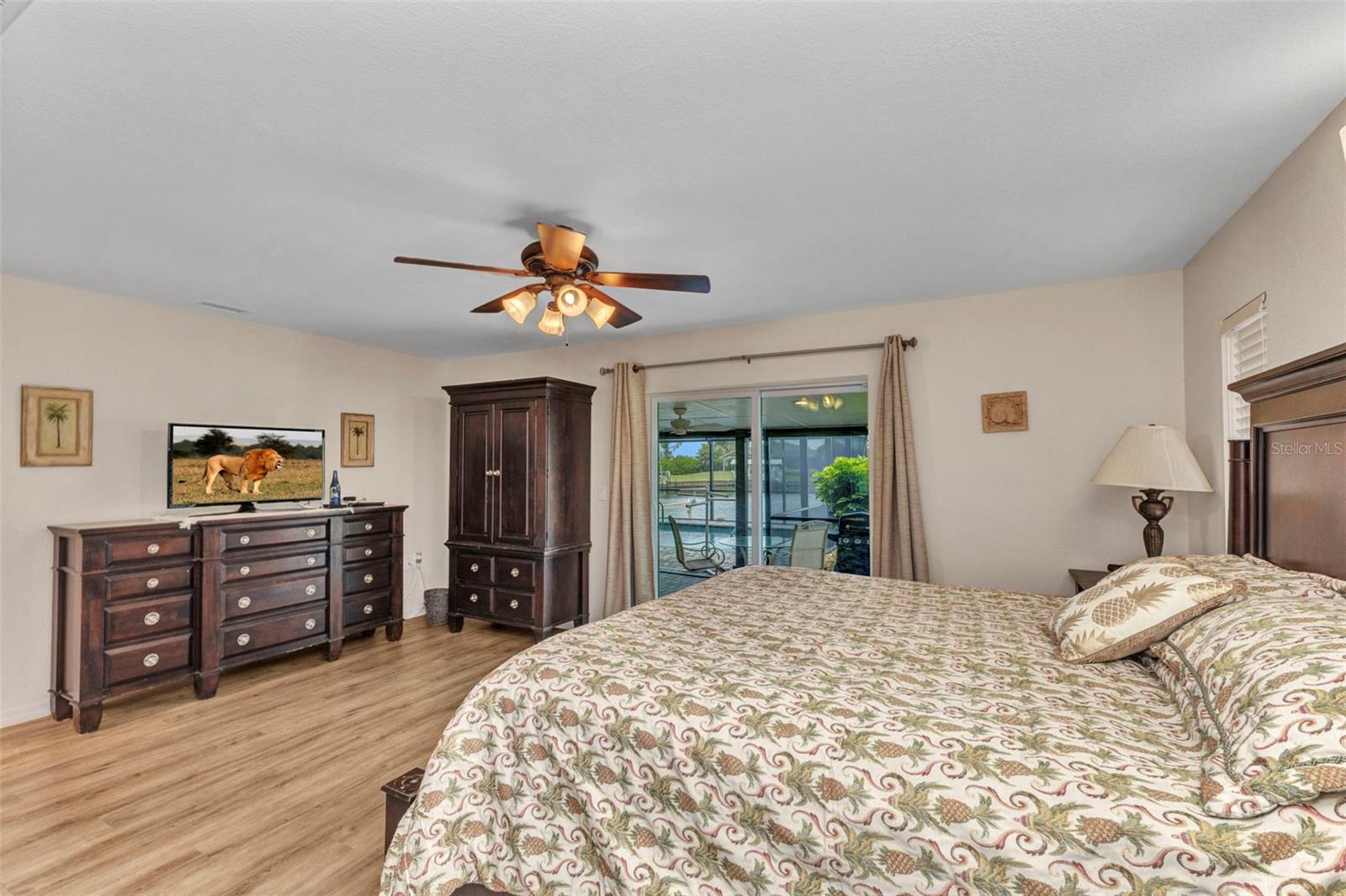 Image 19 of 54 For 205 East Tarpon Boulevard Nw