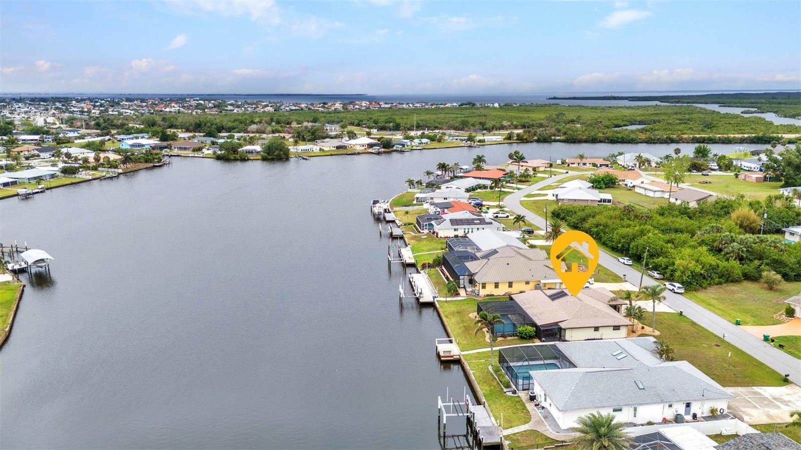 Image 2 of 54 For 205 East Tarpon Boulevard Nw