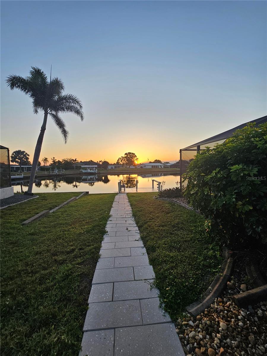 Image 31 of 54 For 205 East Tarpon Boulevard Nw