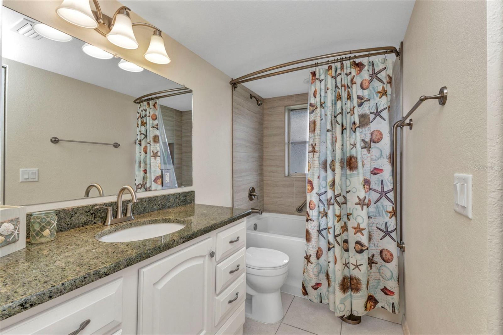 Image 40 of 54 For 205 East Tarpon Boulevard Nw