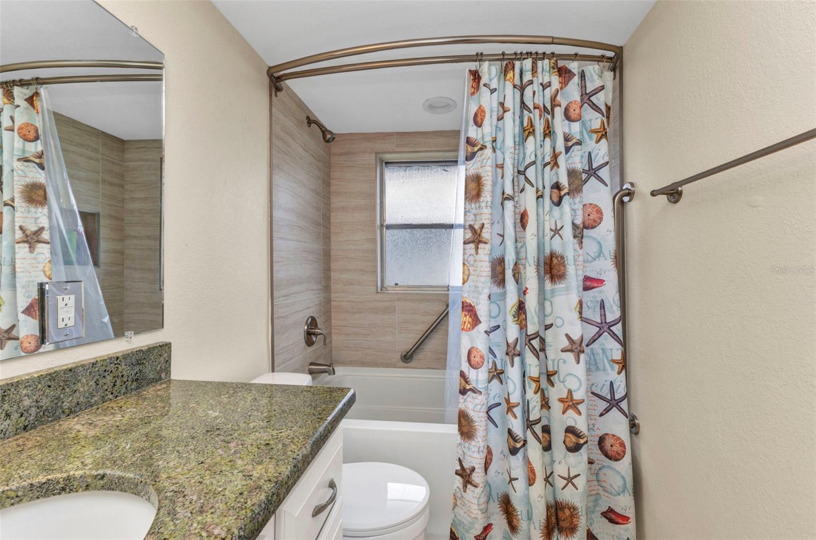 Image 41 of 54 For 205 East Tarpon Boulevard Nw