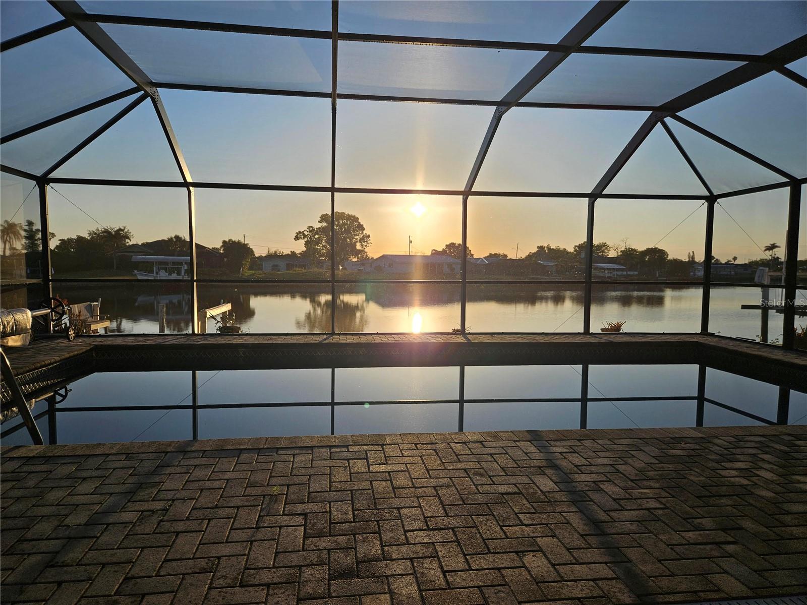 Image 53 of 54 For 205 East Tarpon Boulevard Nw