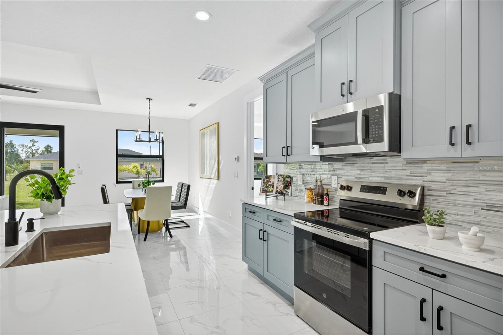 Image 13 of 30 For 3113 14th Street Sw