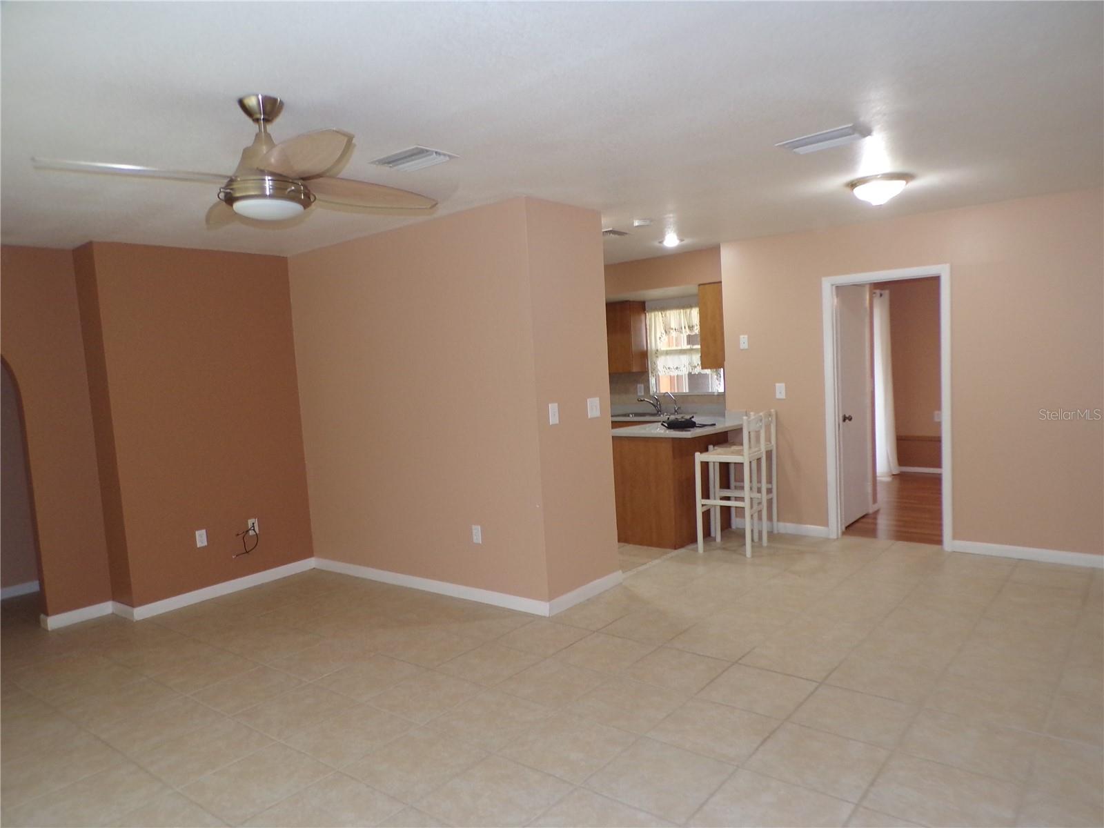 Image 11 of 35 For 4117 Harbor Boulevard