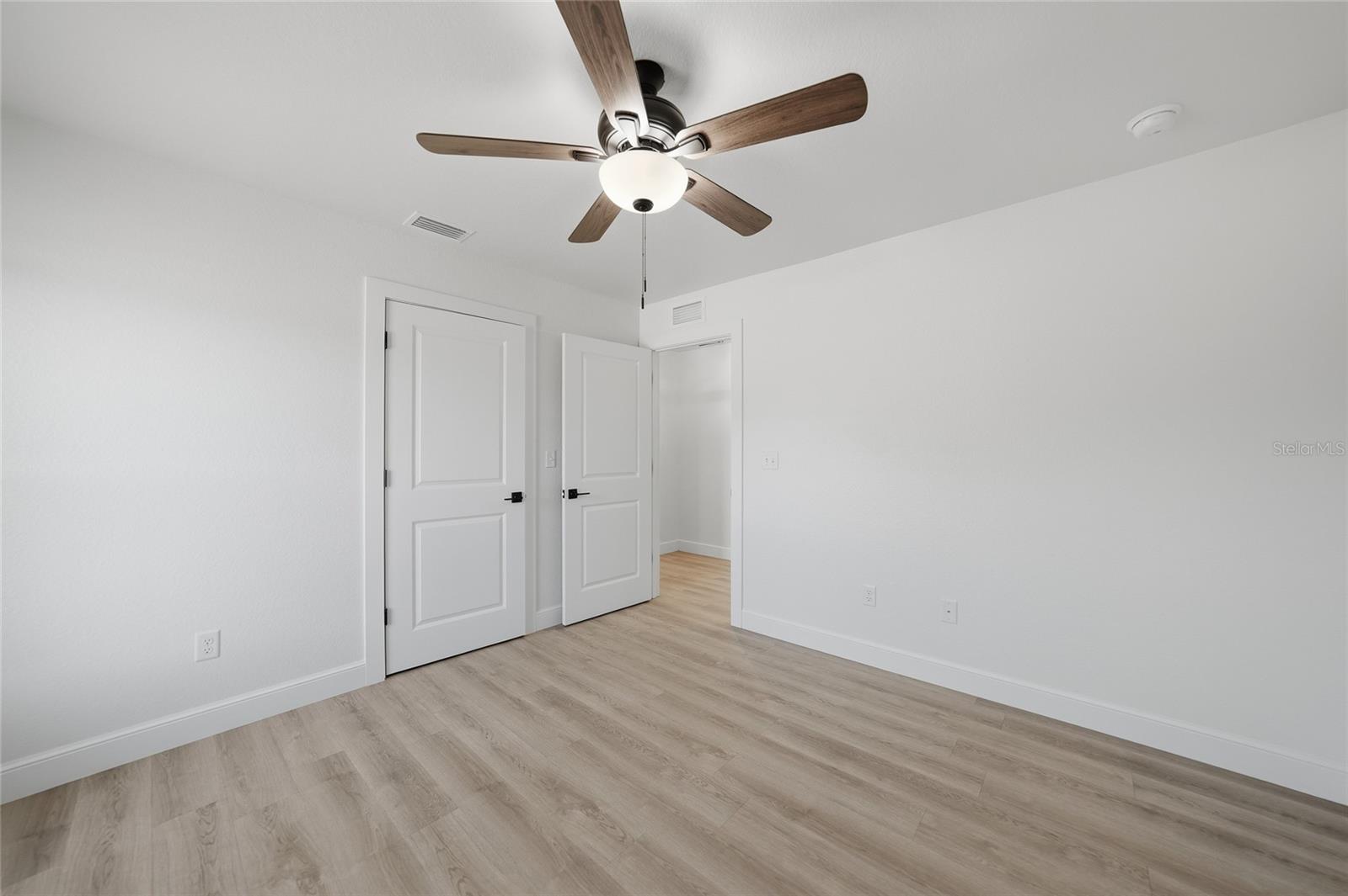 Image 10 of 16 For 3082 Top Terrace