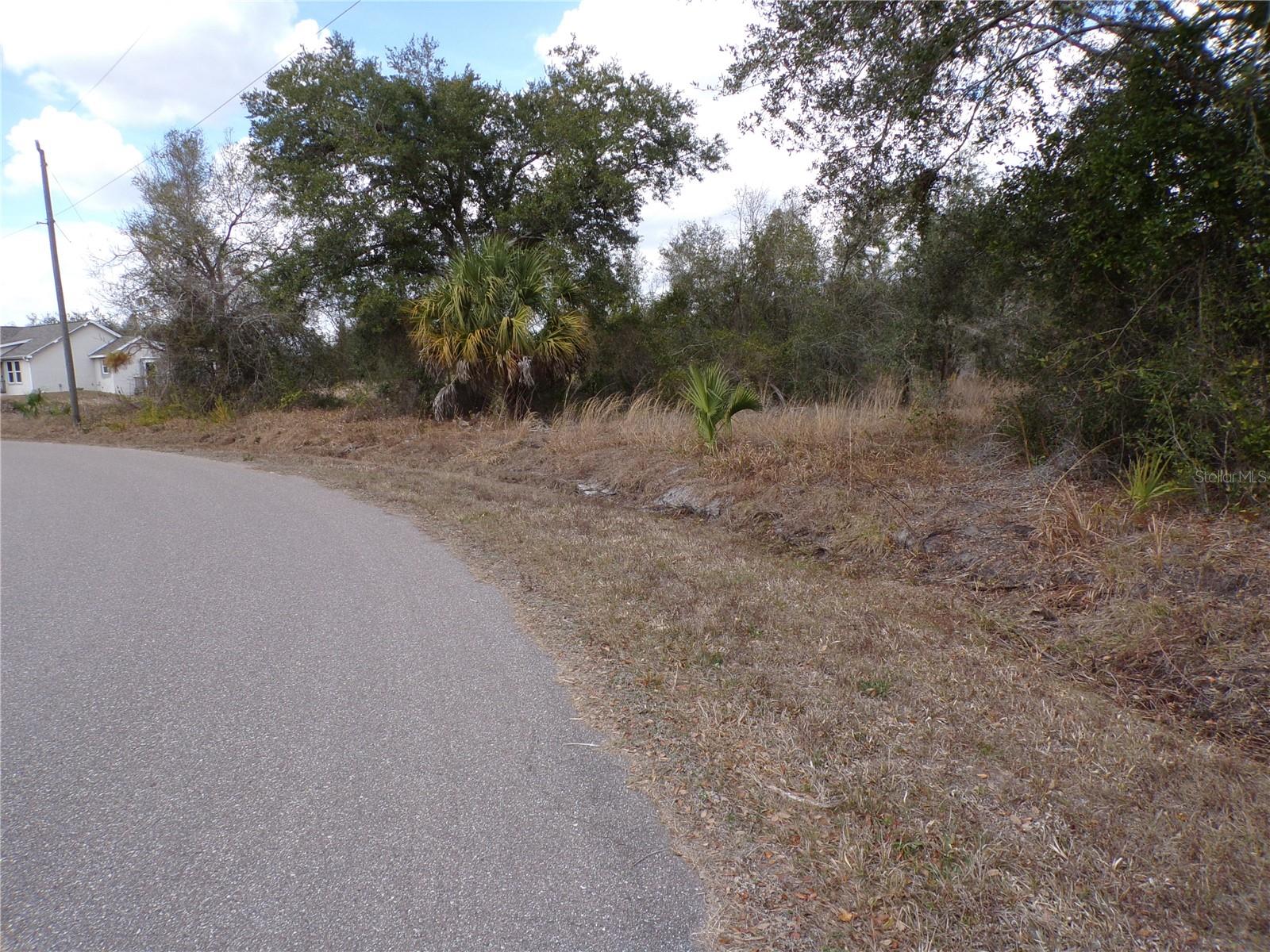 Image 14 of 41 For 208 And 214 Rose Circle