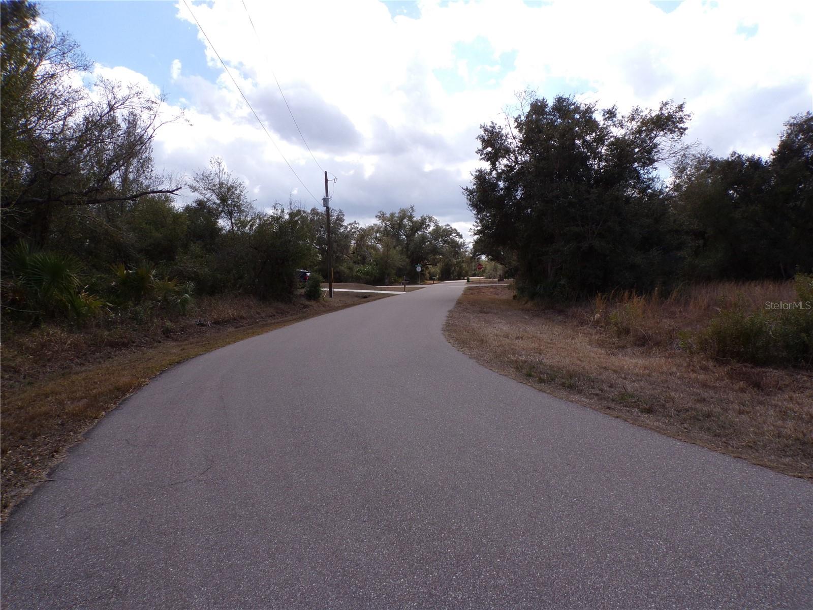 Image 15 of 41 For 208 And 214 Rose Circle