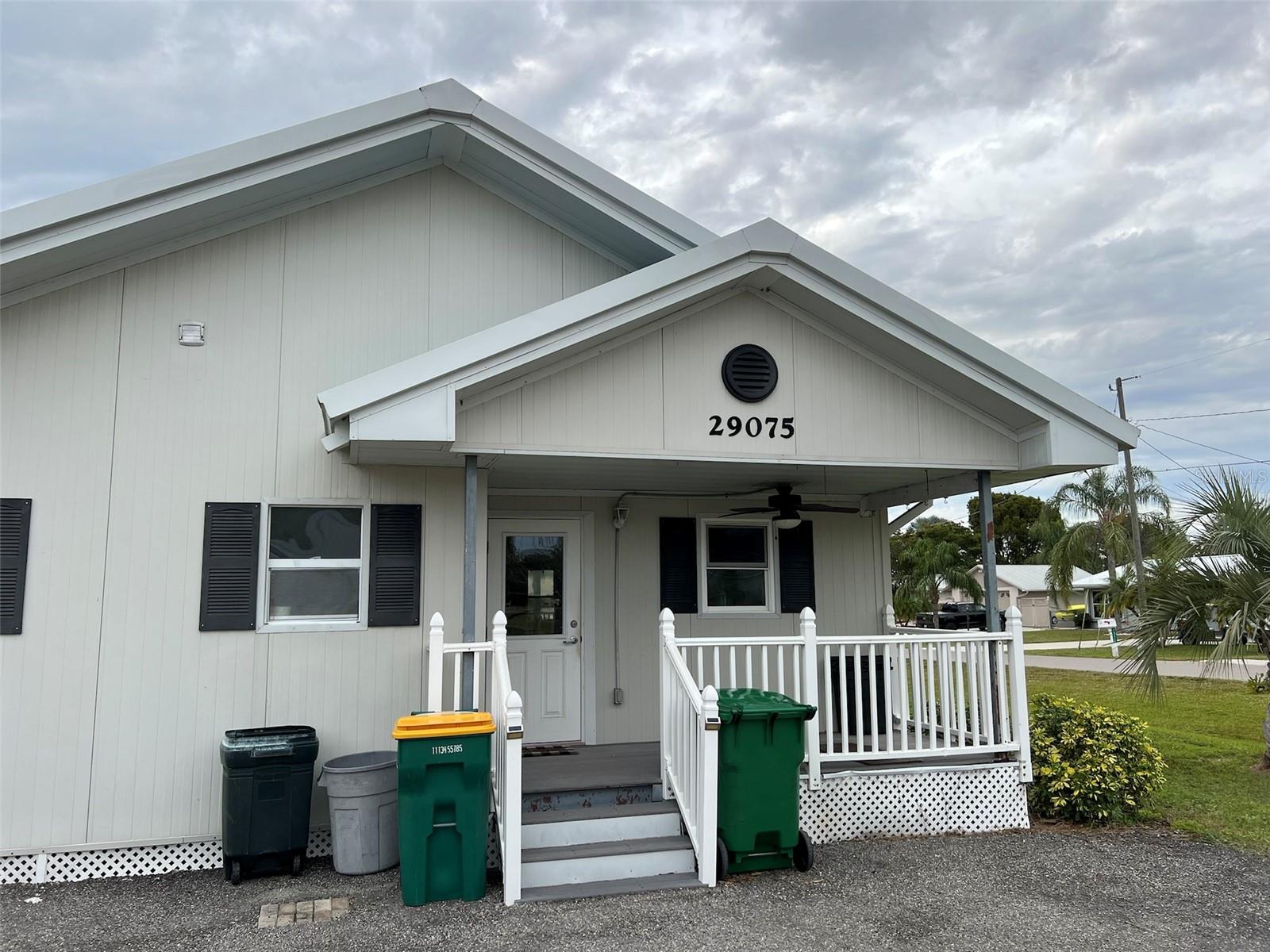 Image 20 of 41 For 208 And 214 Rose Circle