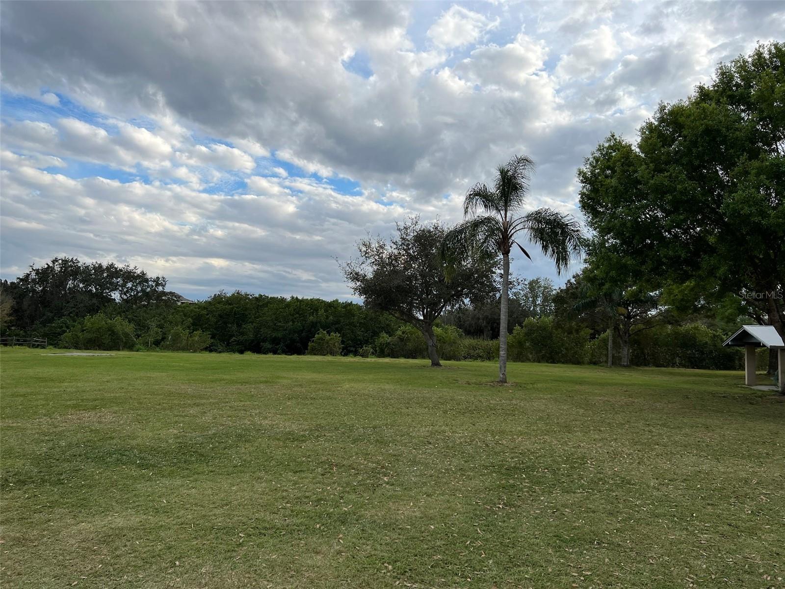 Image 36 of 41 For 208 And 214 Rose Circle