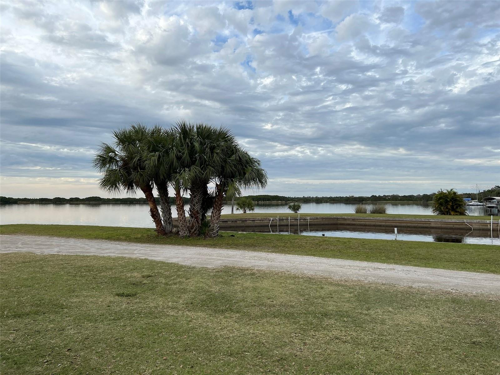 Image 40 of 41 For 208 And 214 Rose Circle