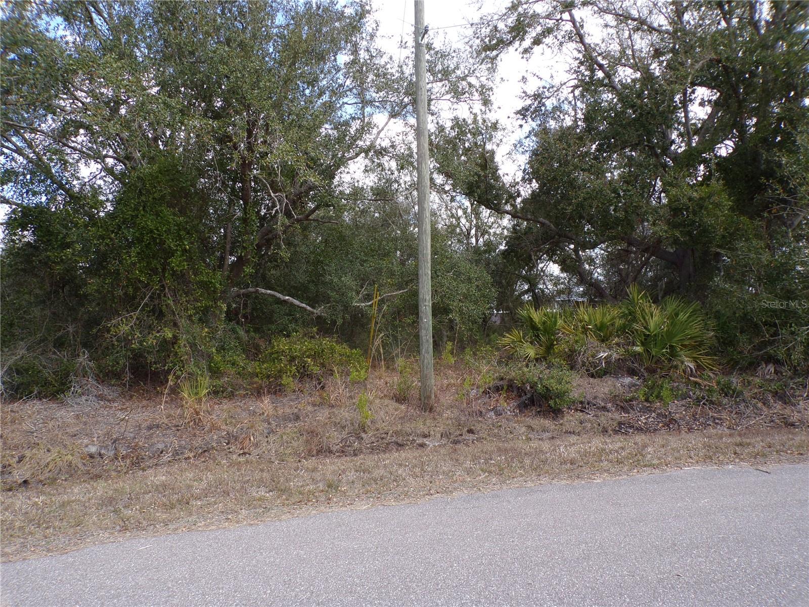 Image 9 of 41 For 208 And 214 Rose Circle