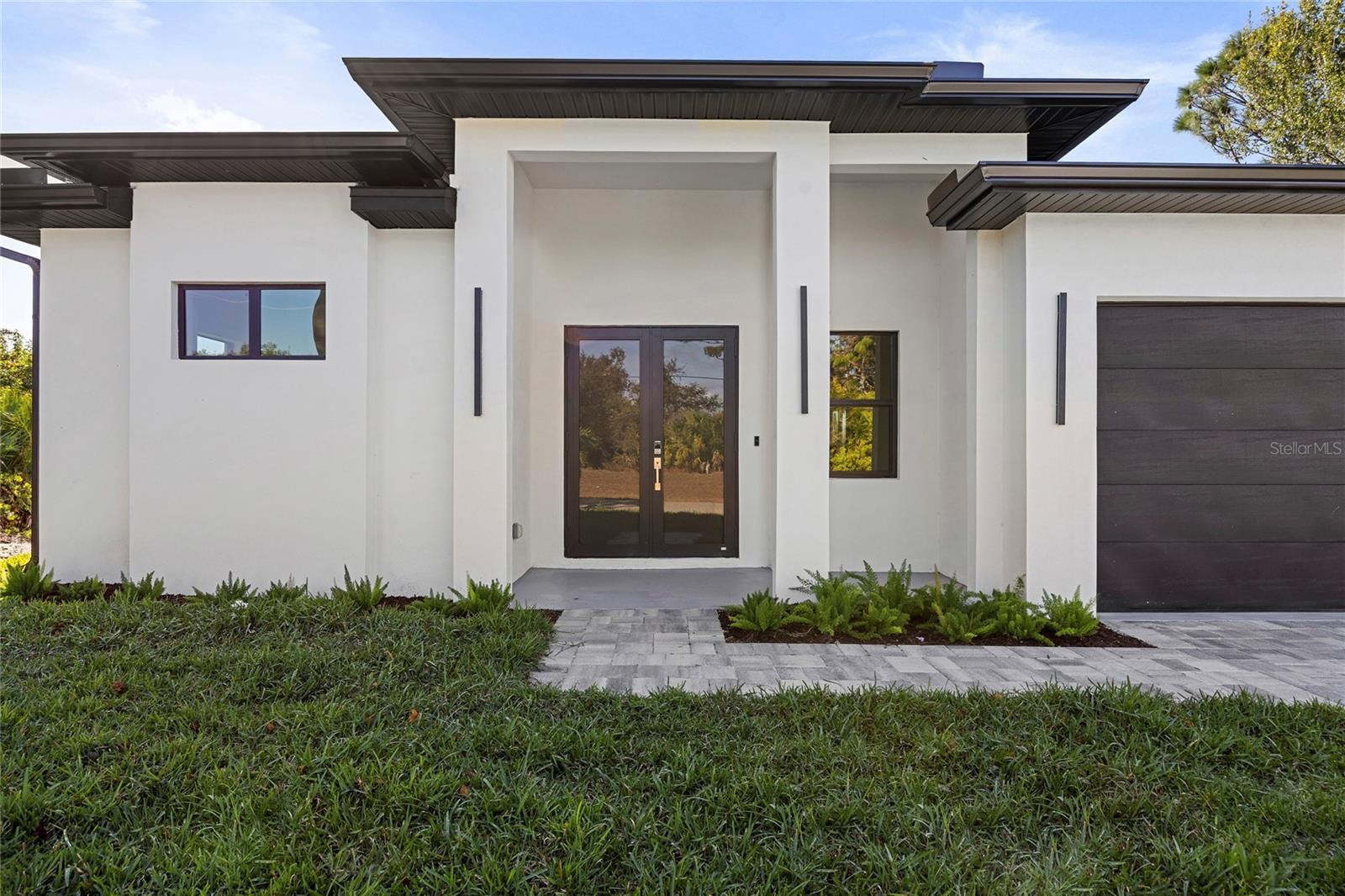 Image 5 of 41 For 115 Baytree Drive