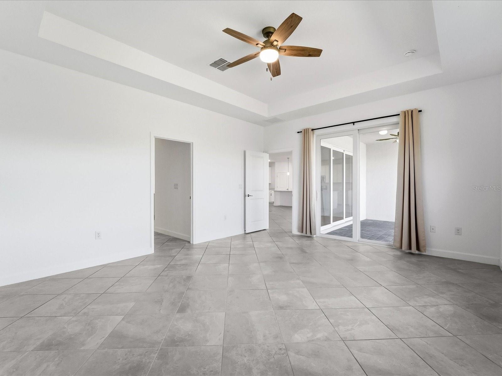 Image 12 of 36 For 8554 Saint Kitts Circle