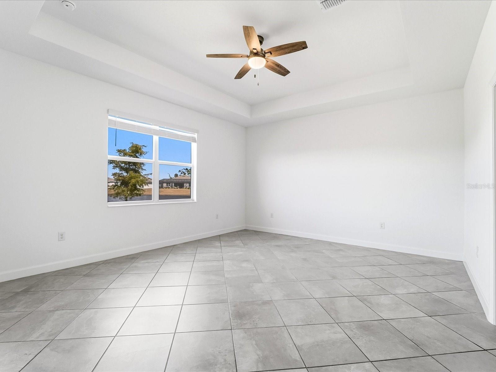 Image 14 of 36 For 8554 Saint Kitts Circle