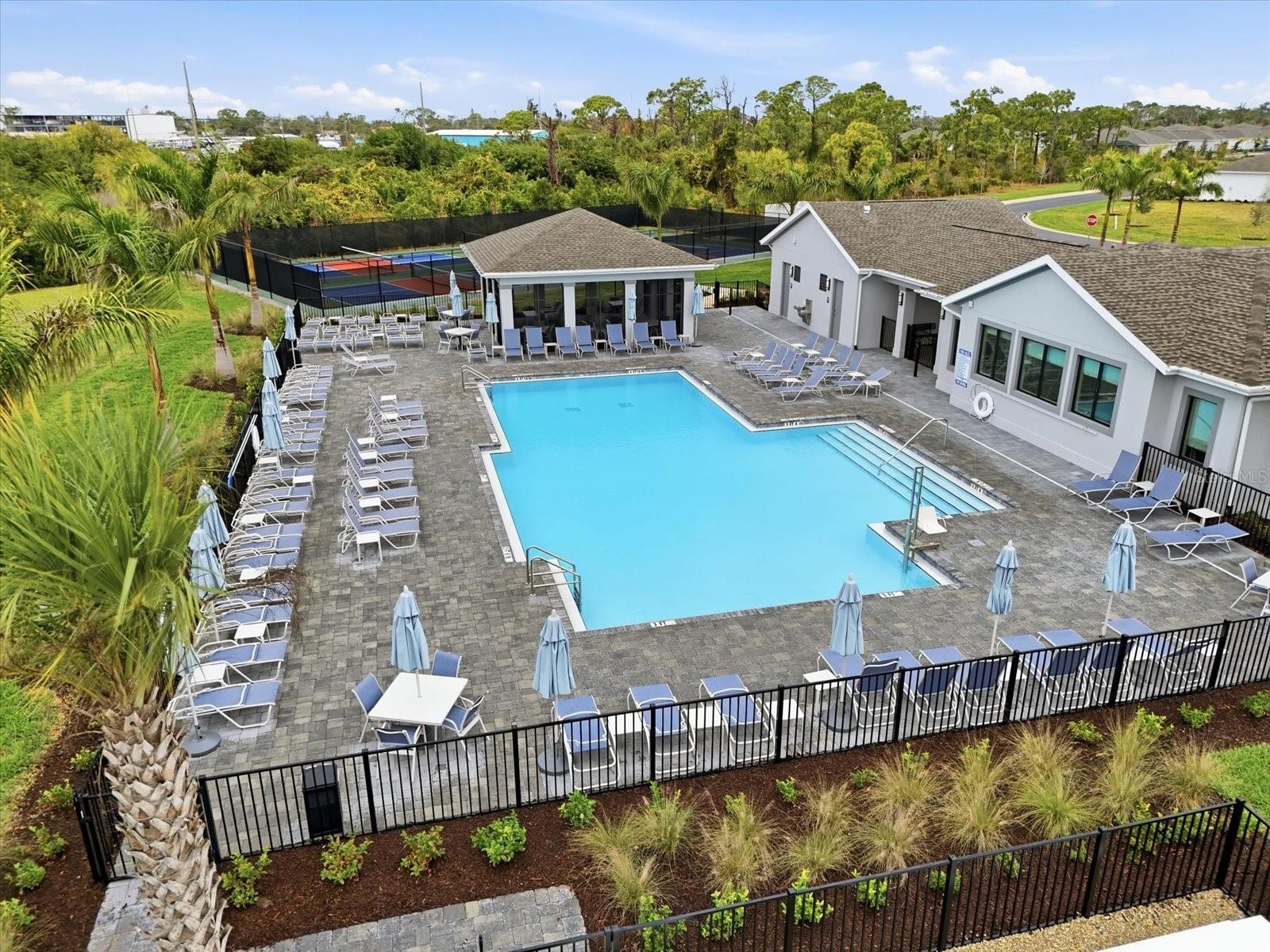 Image 3 of 36 For 8554 Saint Kitts Circle