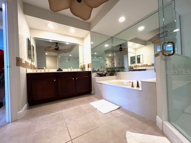 Image 17 of 53 For 3321 Sunset Key Circle 502