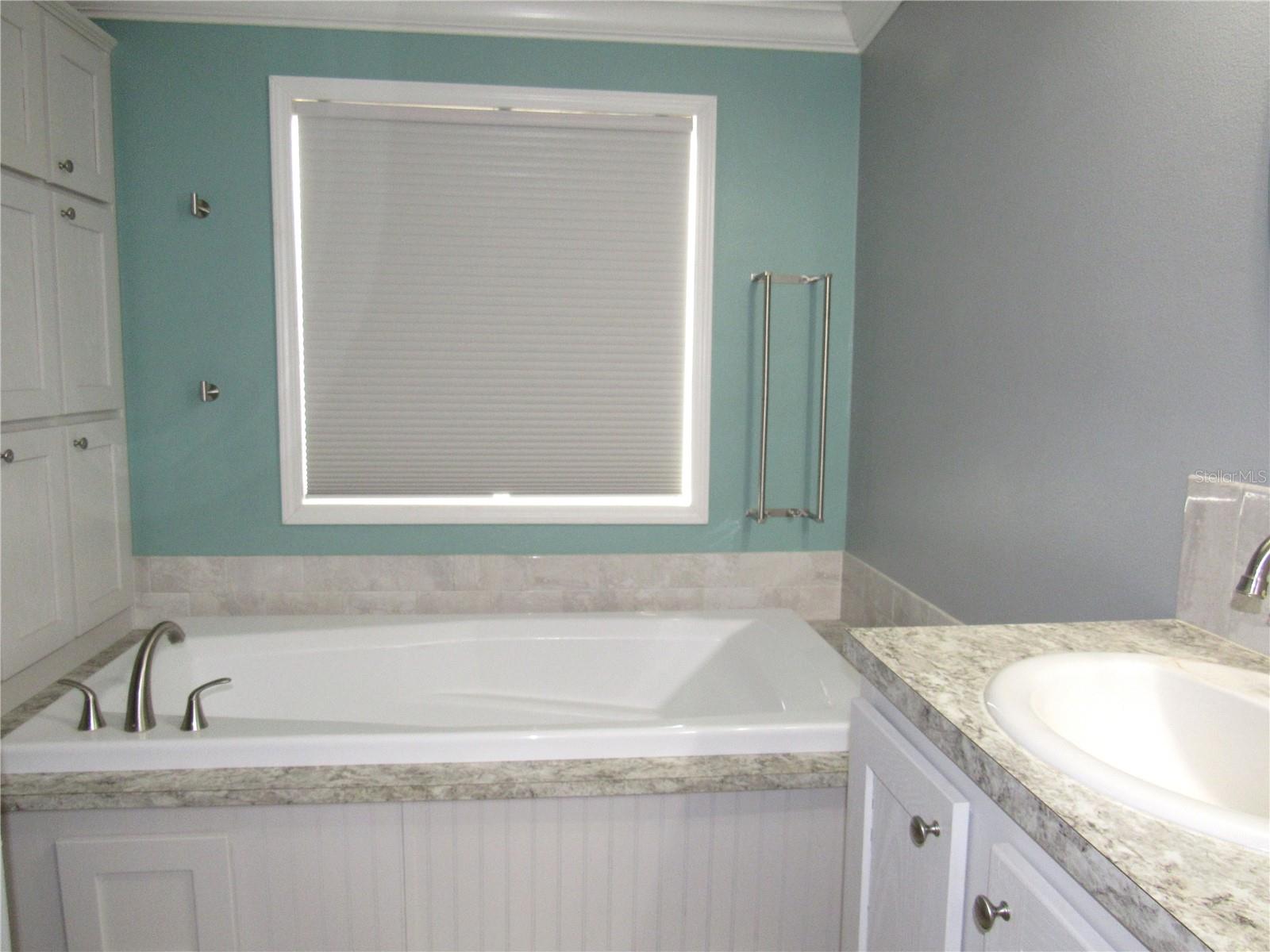 Image 27 of 59 For 50544 Bermont Road