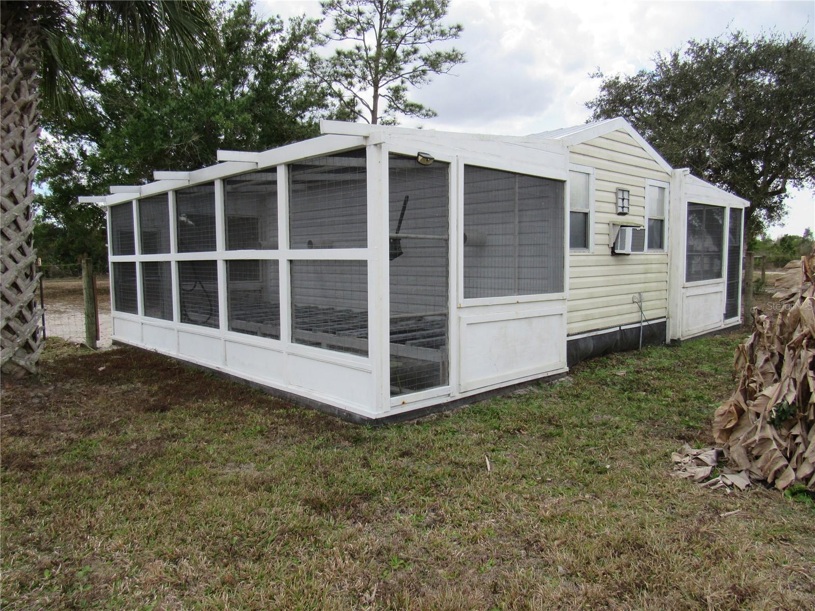 Image 44 of 59 For 50544 Bermont Road