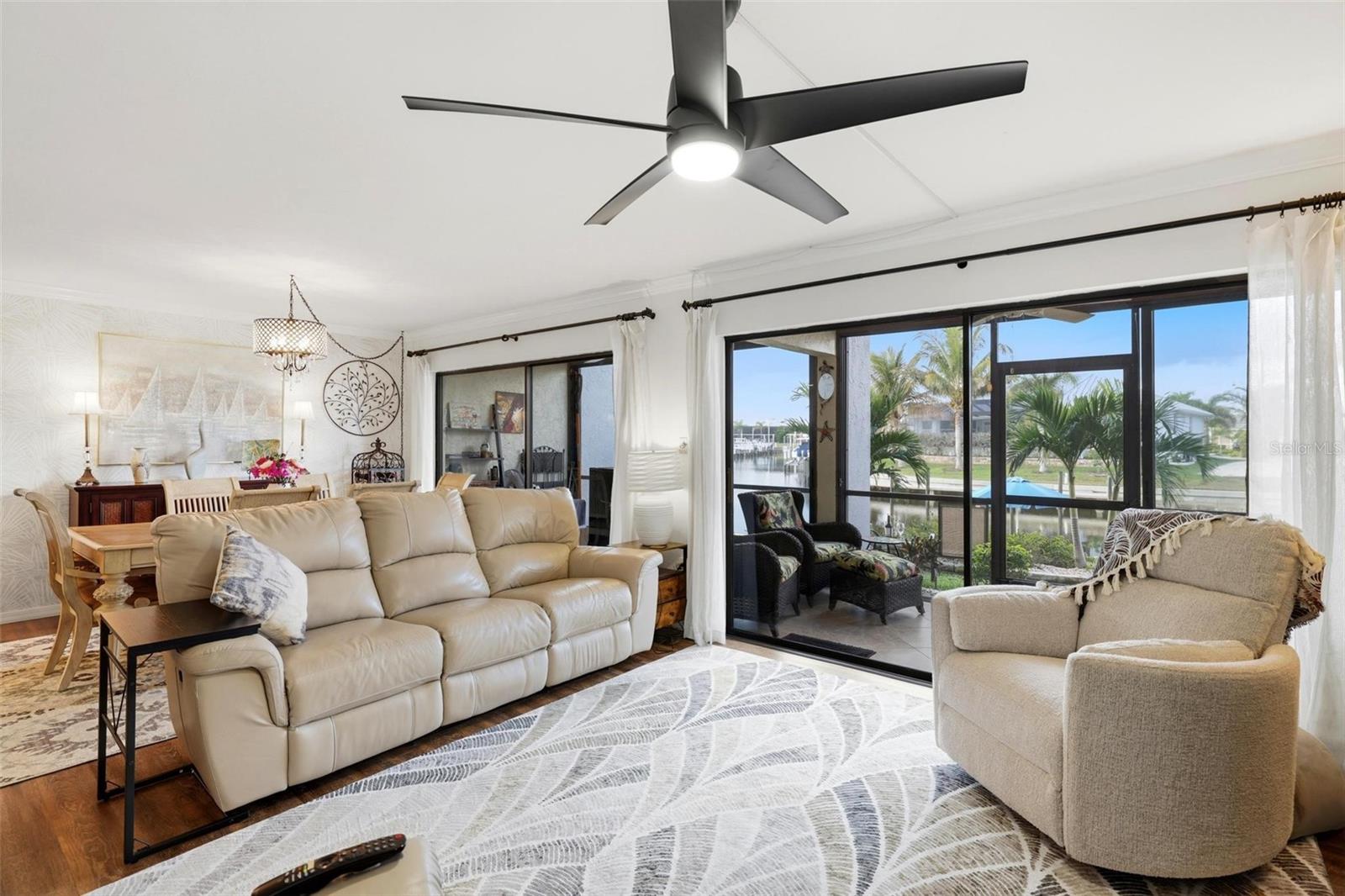 Image 12 of 64 For 1433 Mediterranean Drive E