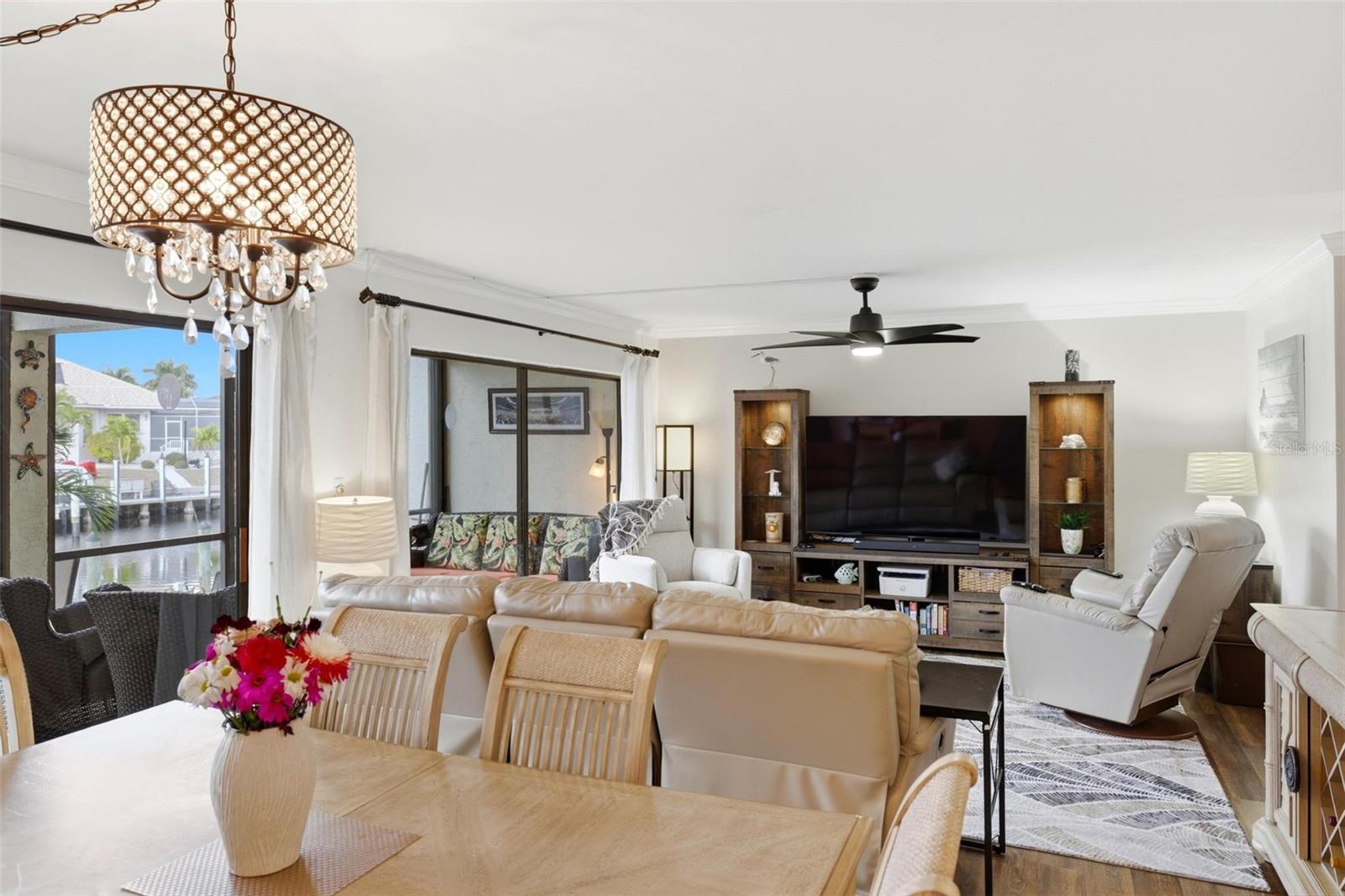 Image 15 of 64 For 1433 Mediterranean Drive E