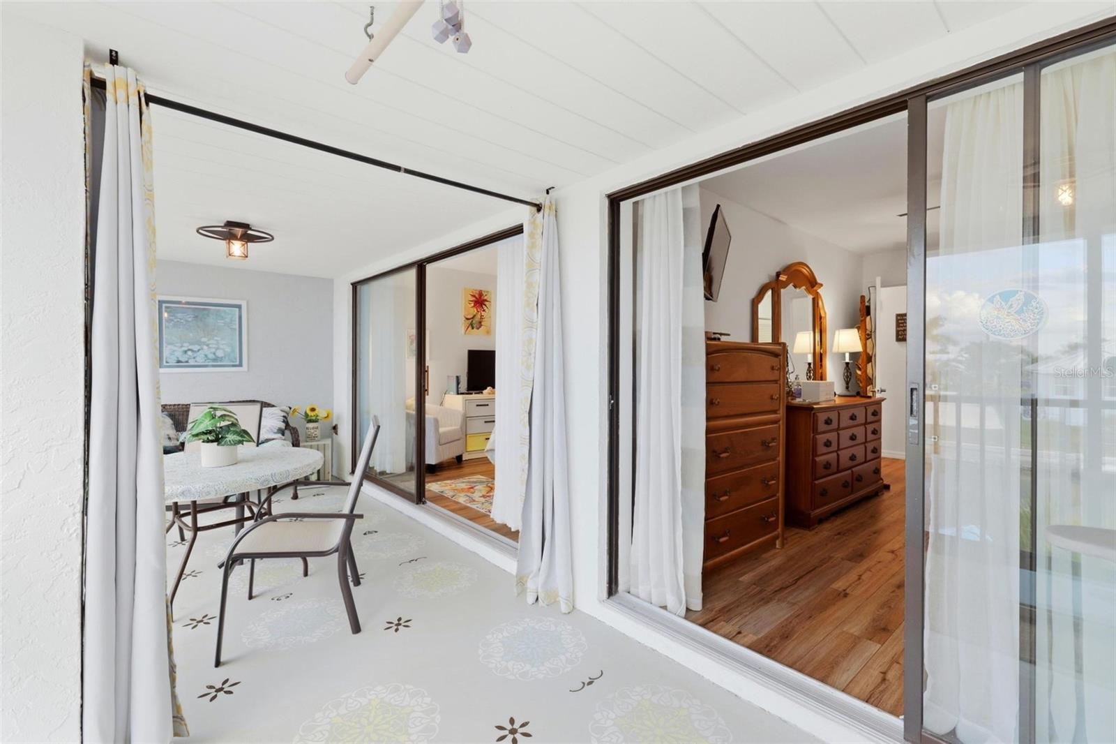 Image 37 of 64 For 1433 Mediterranean Drive E