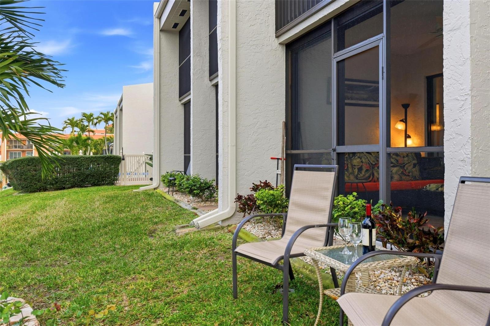 Image 47 of 64 For 1433 Mediterranean Drive E