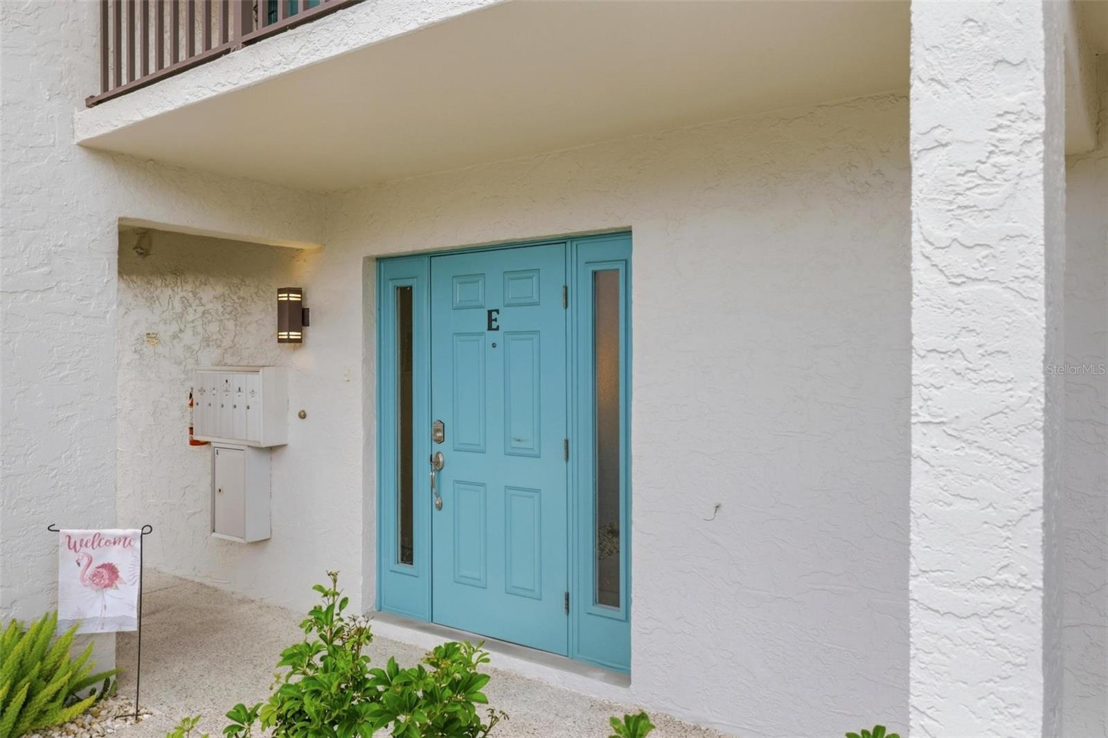 Image 7 of 64 For 1433 Mediterranean Drive E