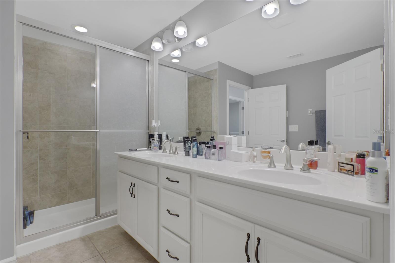 Image 14 of 20 For 3828 Tilbor Circle