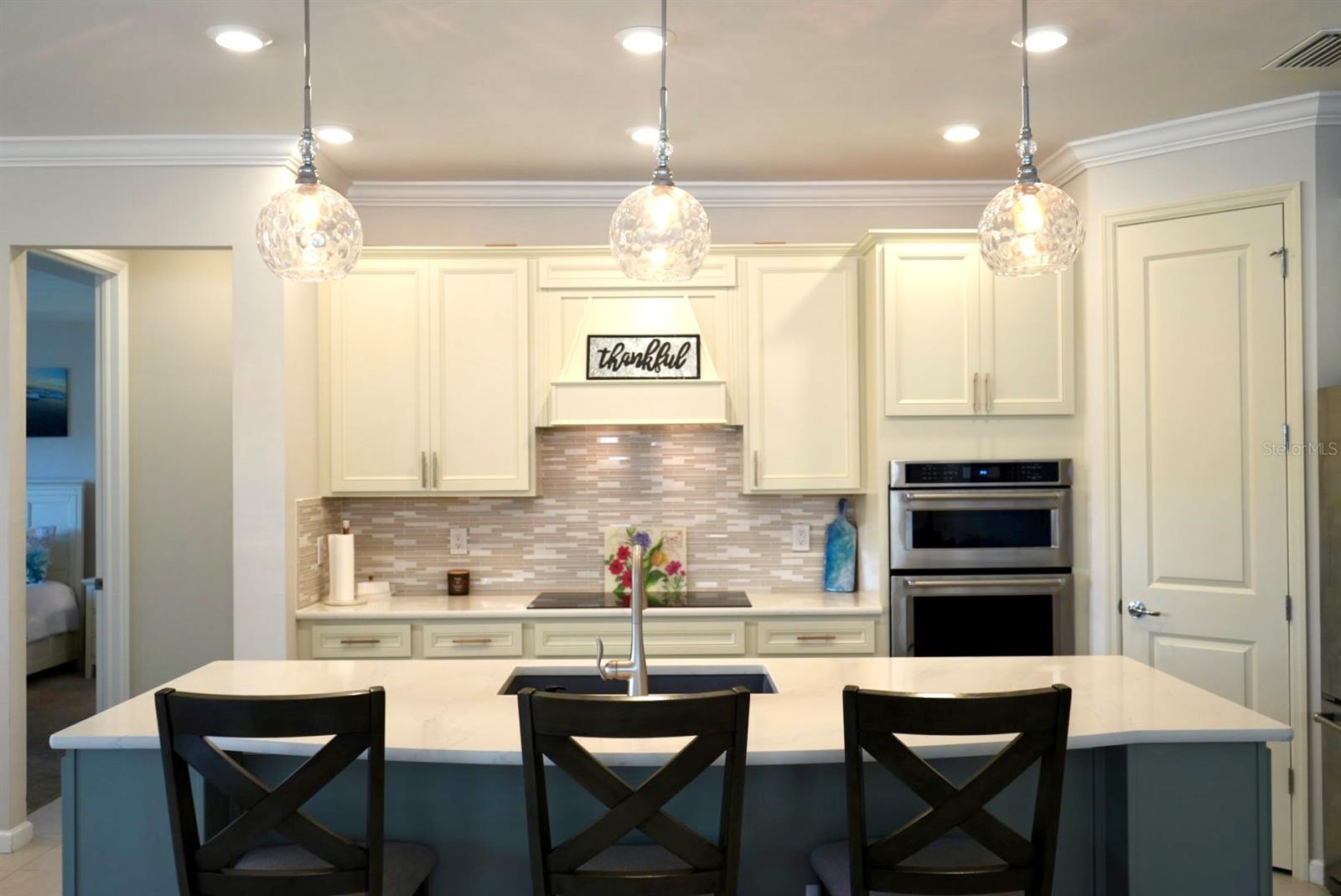 Image 19 of 61 For 1464 Hyssop Loop